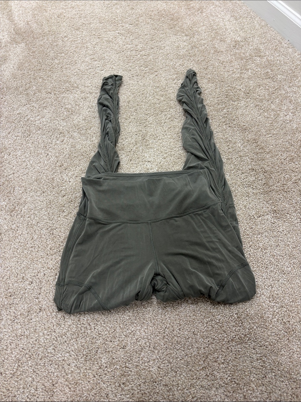 Lululemon pants